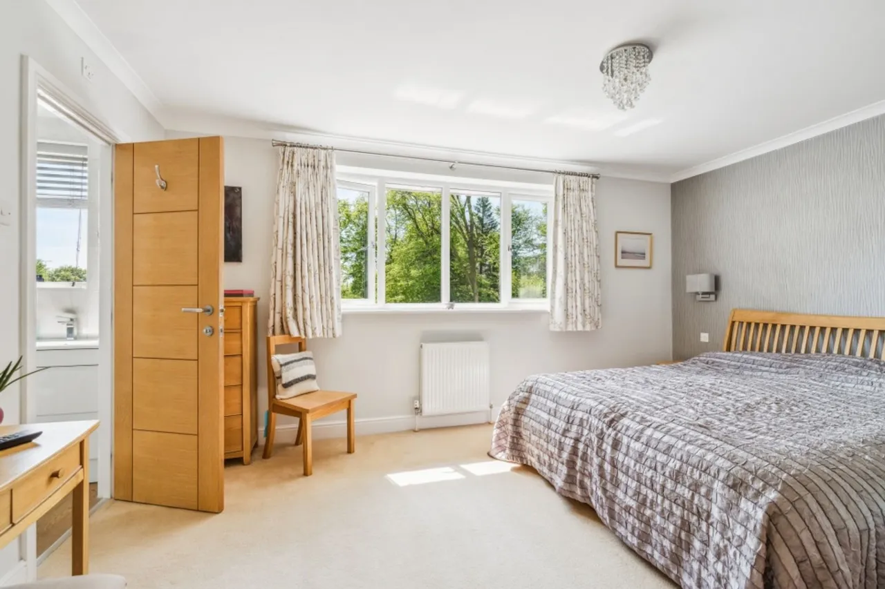 Upper Hollis, Great Missenden, HP16, photo 11