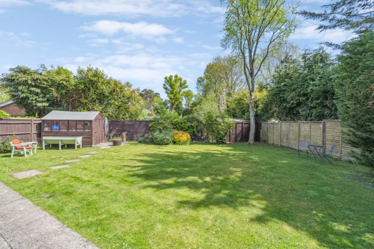 Upper Hollis, Great Missenden, HP16, photo 28