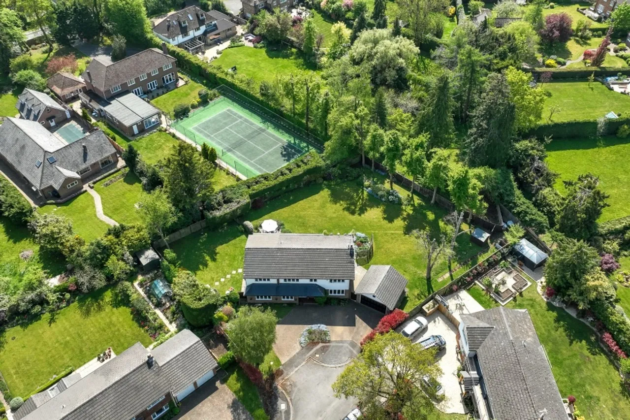 Upper Hollis, Great Missenden, HP16, photo 26