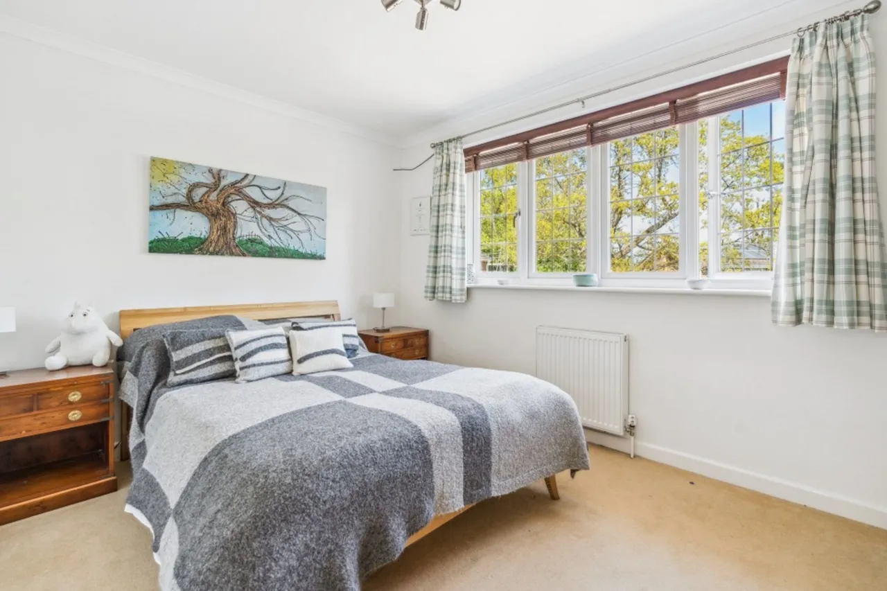 Upper Hollis, Great Missenden, HP16, photo 24