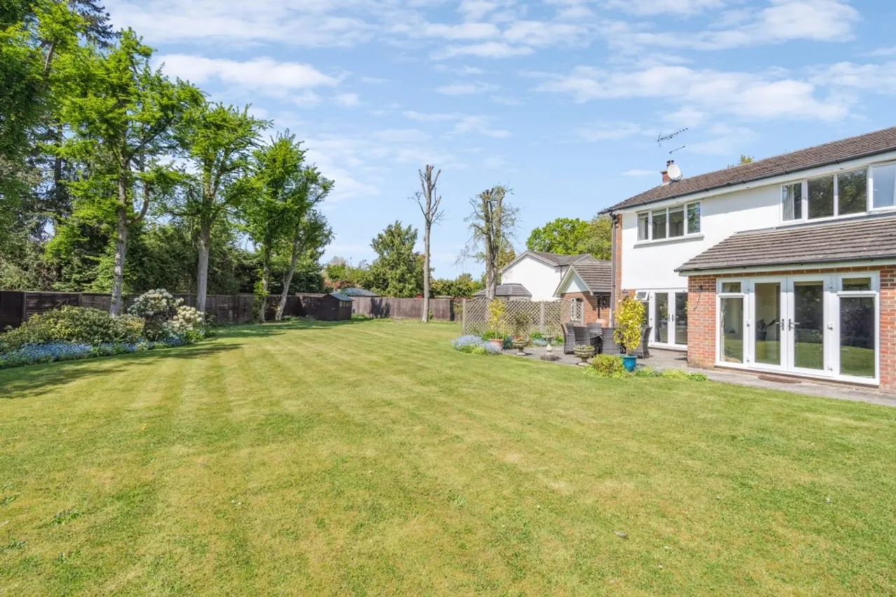 Upper Hollis, Great Missenden, HP16, photo 30