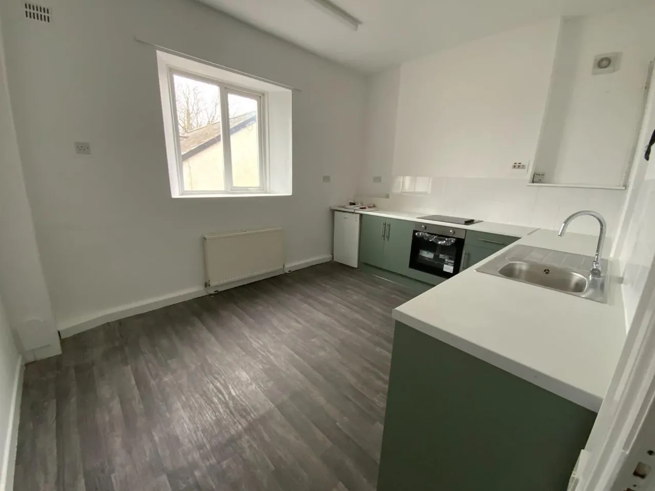 North Road, Holsworthy, photo 5