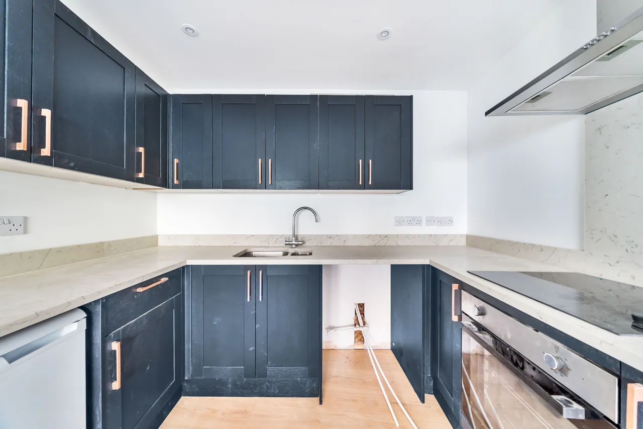 Flat 13, Monckton House, 70-72 King Street, Maidstone, photo 2