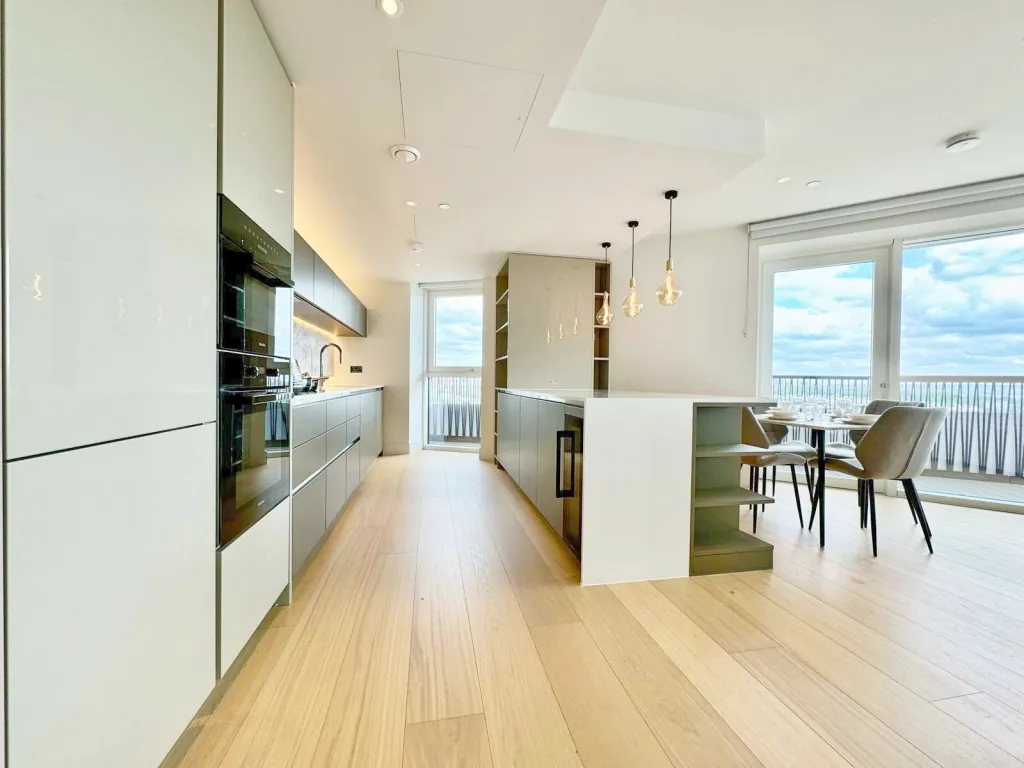 Cascade Way, White City, W12, photo 10