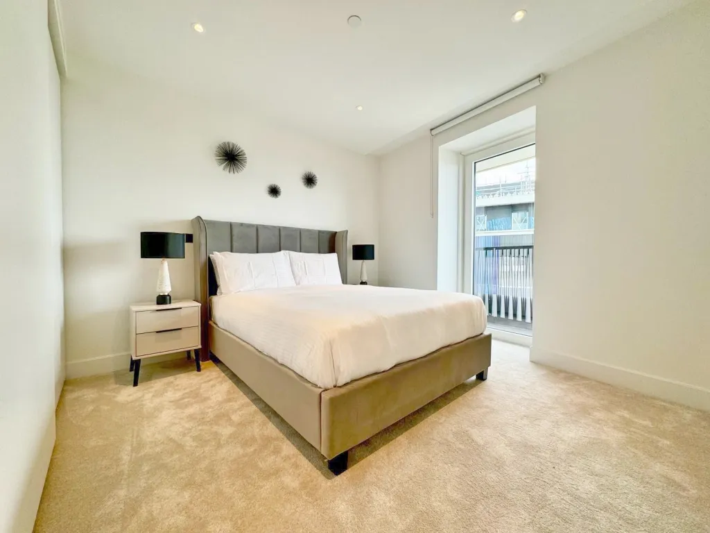 Cascade Way, White City, W12, photo 5