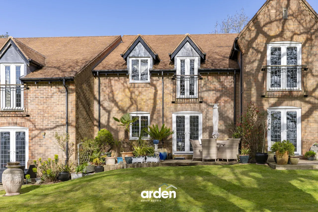 2 bed flat for sale, Lea End Lane, Birmingham, B38