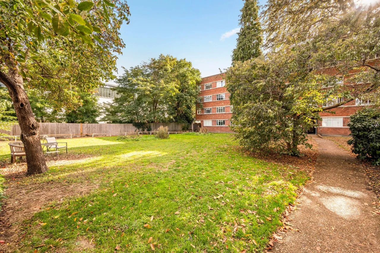 Upper Richmond Road, Putney, SW15, photo 6