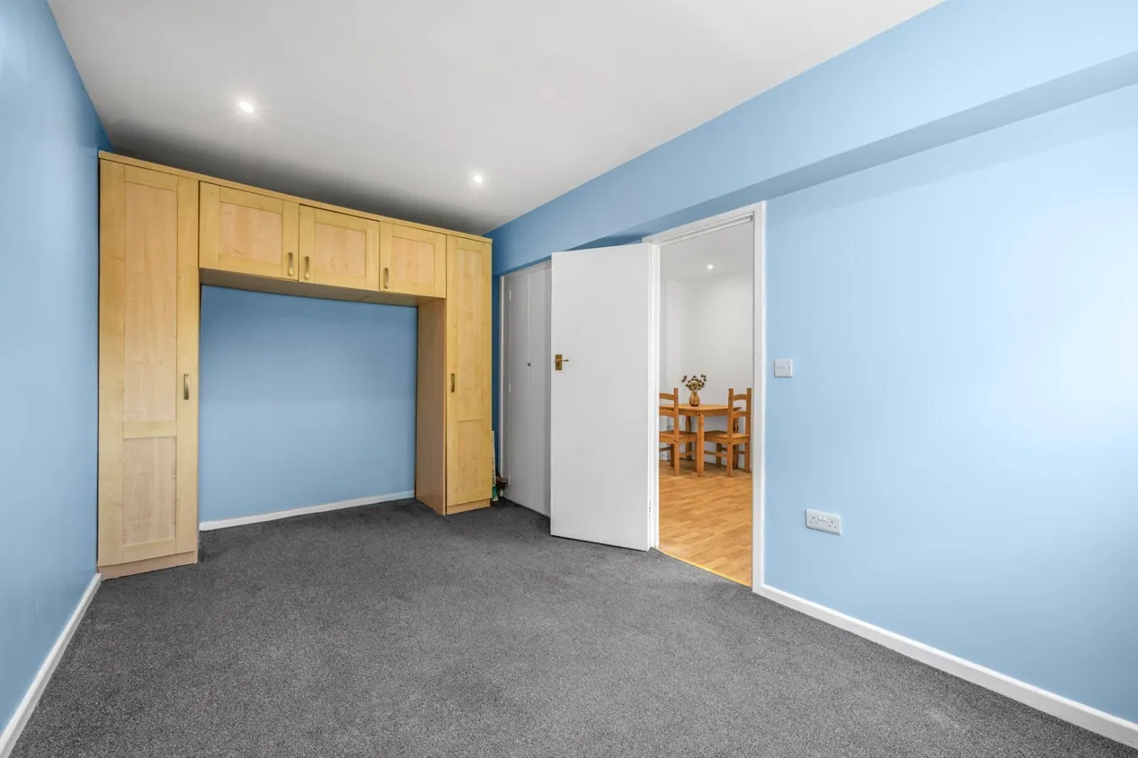 Upper Richmond Road, Putney, SW15, photo 5