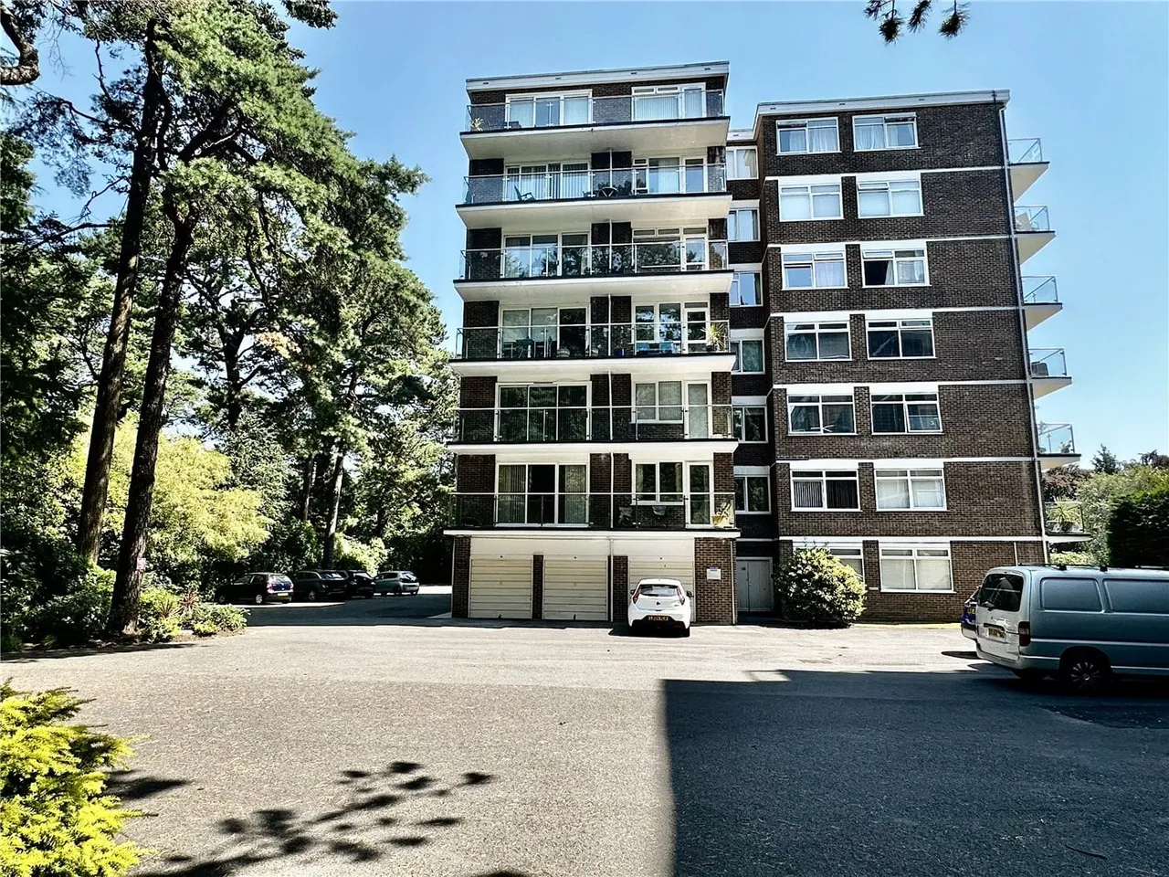 Wilderton Road, Poole, Dorset, BH13, photo 10
