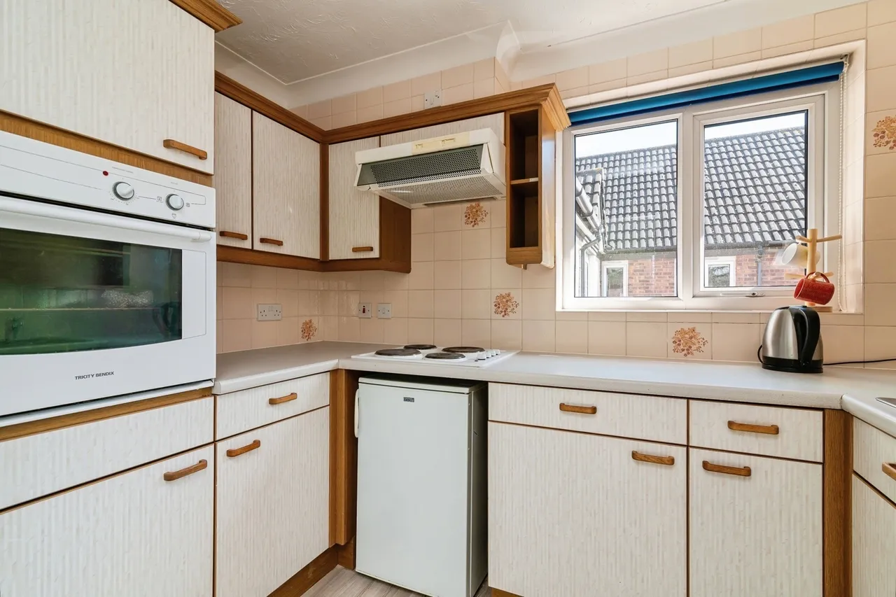 Brielen Court, Radcliffe-on-Trent, NG12, photo 5