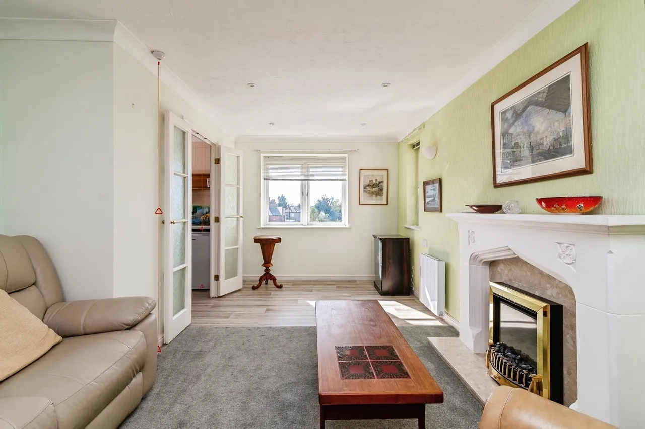 Brielen Court, Radcliffe-on-Trent, NG12, photo 3