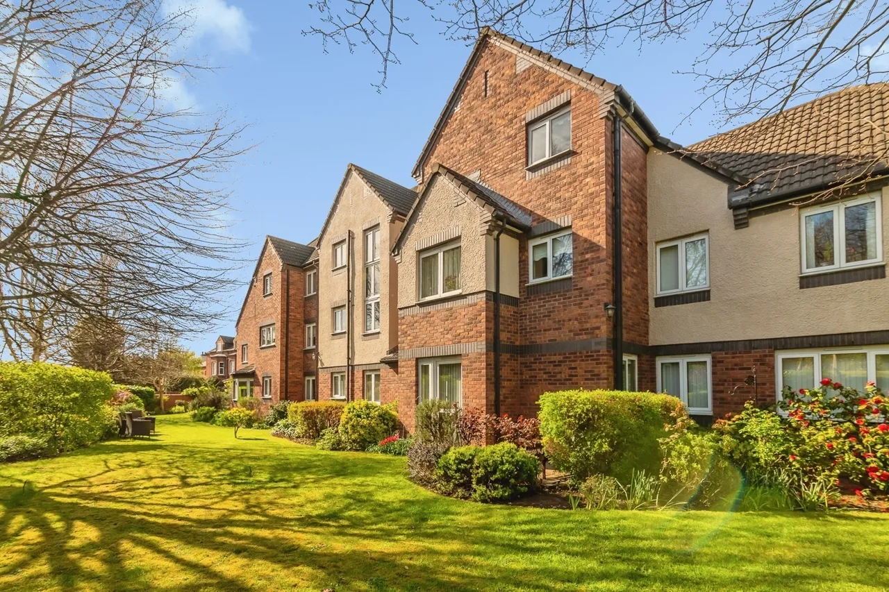 1 bed flat for sale, Brielen Court, Radcliffe-on-Trent, NG12