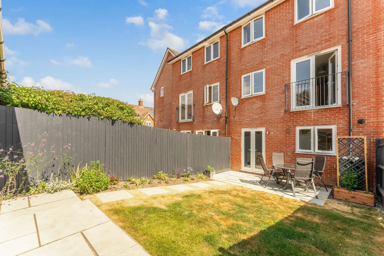 Woodbury Yard, Salisbury, SP2, photo 18