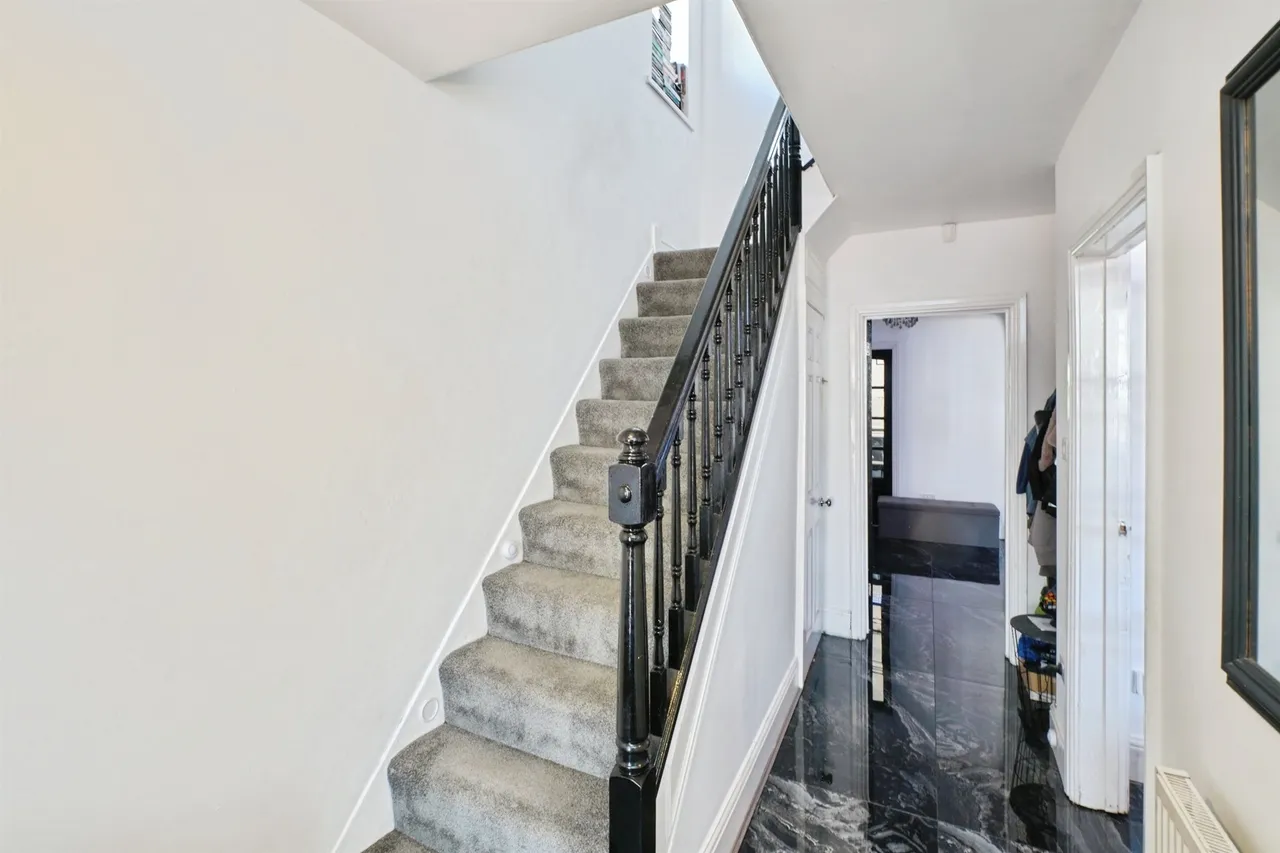 Medcroft Avenue, Birmingham, photo 5