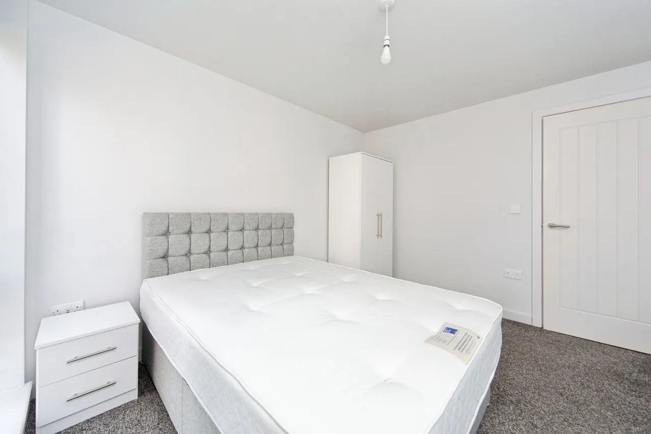 Neptune Place, Liverpool, L8, photo 10