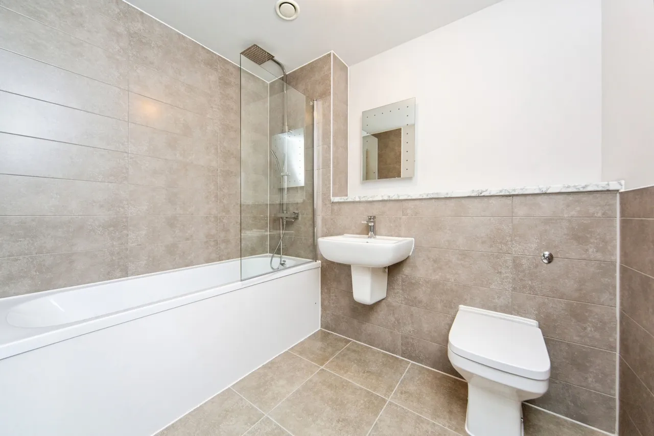 Neptune Place, Liverpool, L8, photo 17