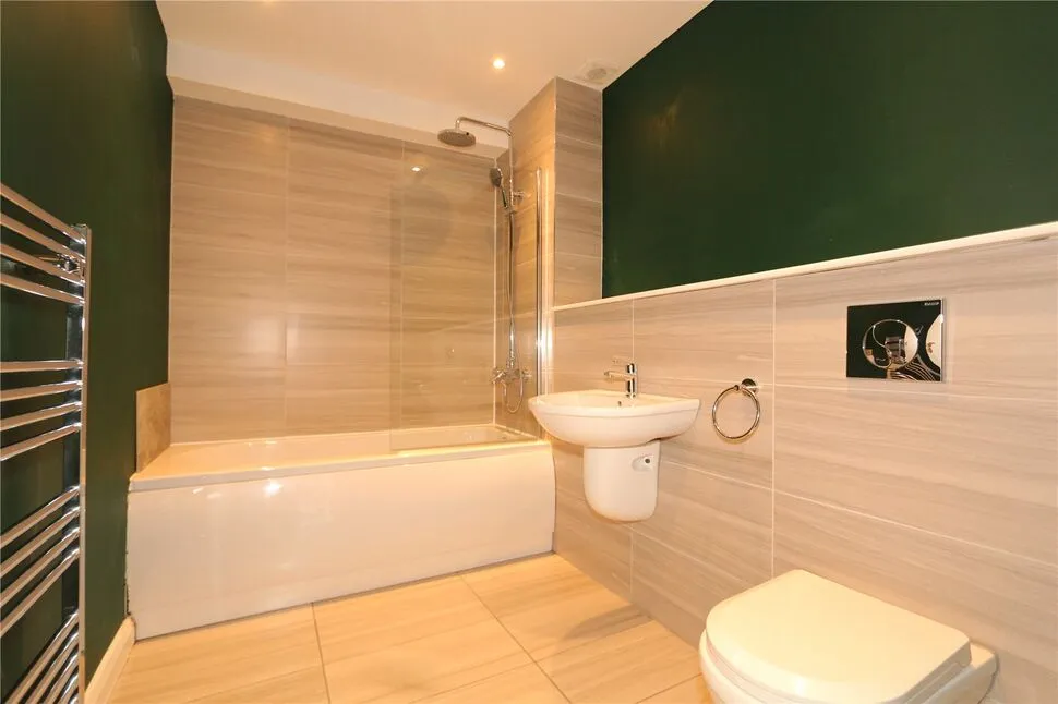 Hillside Close, Hyde, SK14, photo 7