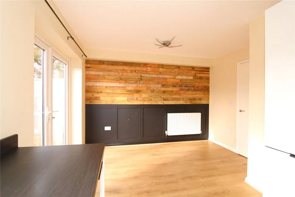 Hillside Close, Hyde, SK14, photo 4