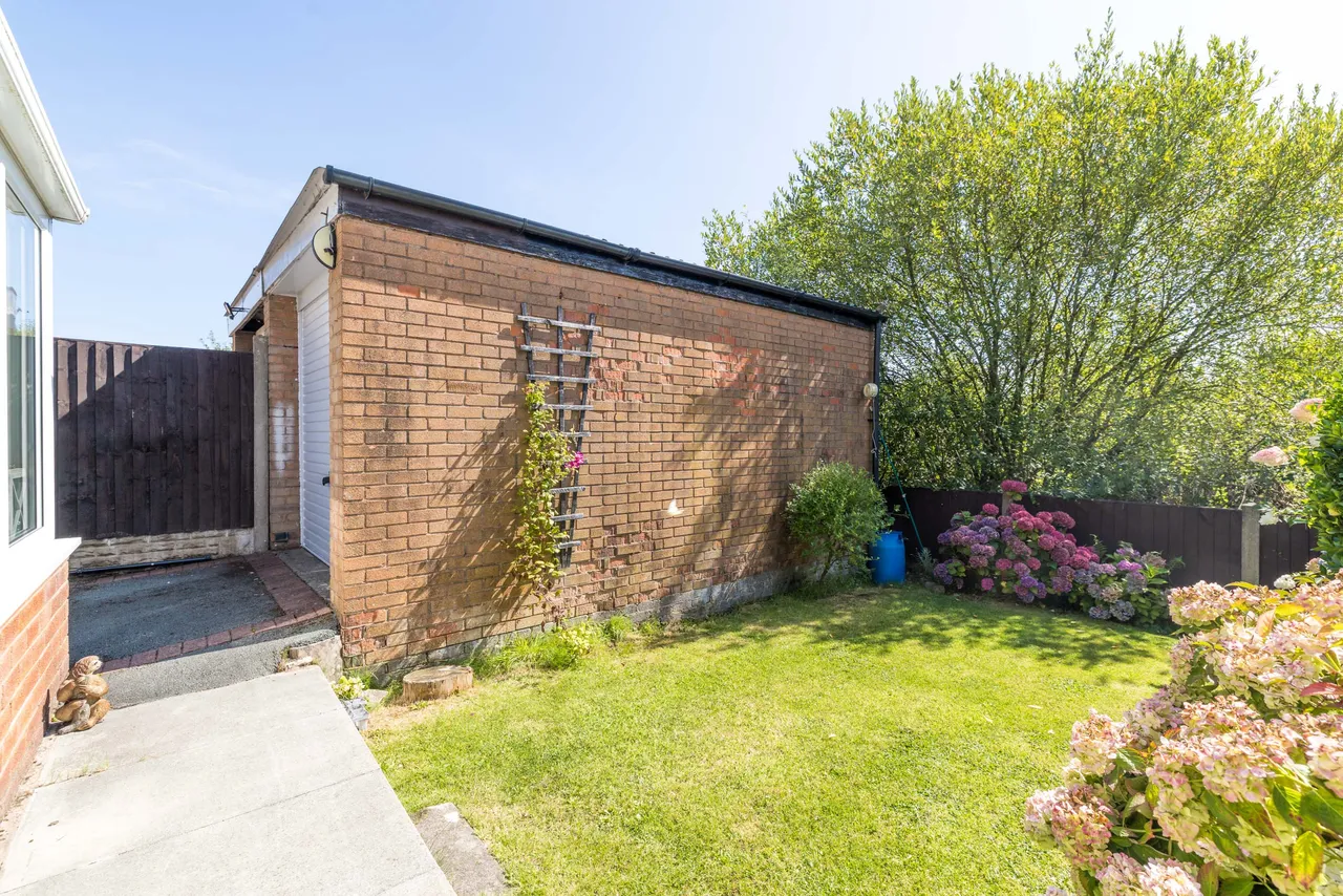 Robin Hill Drive, Standish, WN6, photo 15