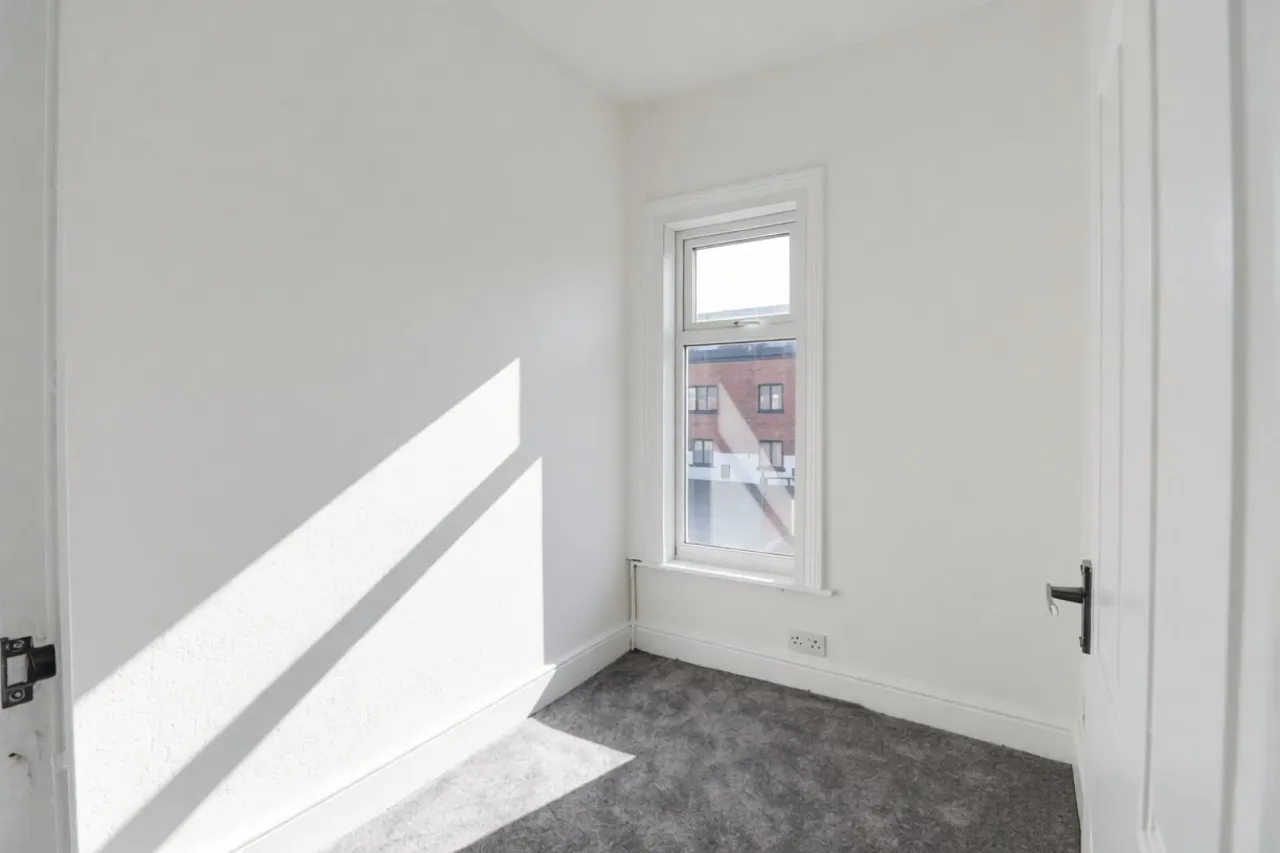 Derrington Avenue, Crewe, photo 11