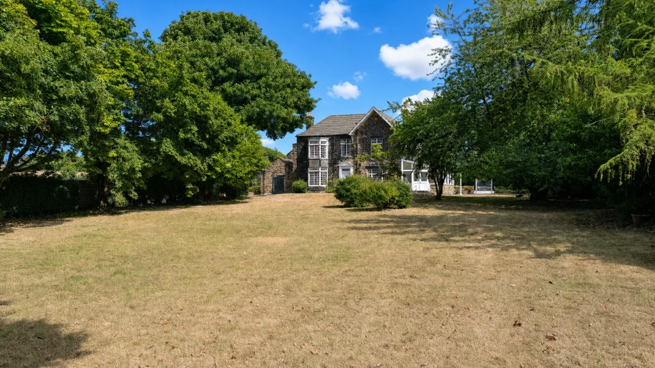 Colliers Lane, Leeds, LS17, photo 9