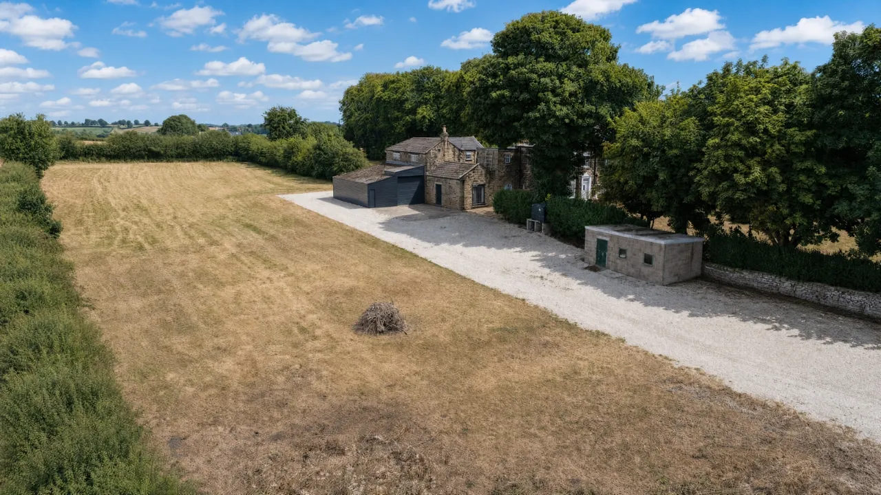 Colliers Lane, Leeds, LS17, photo 11