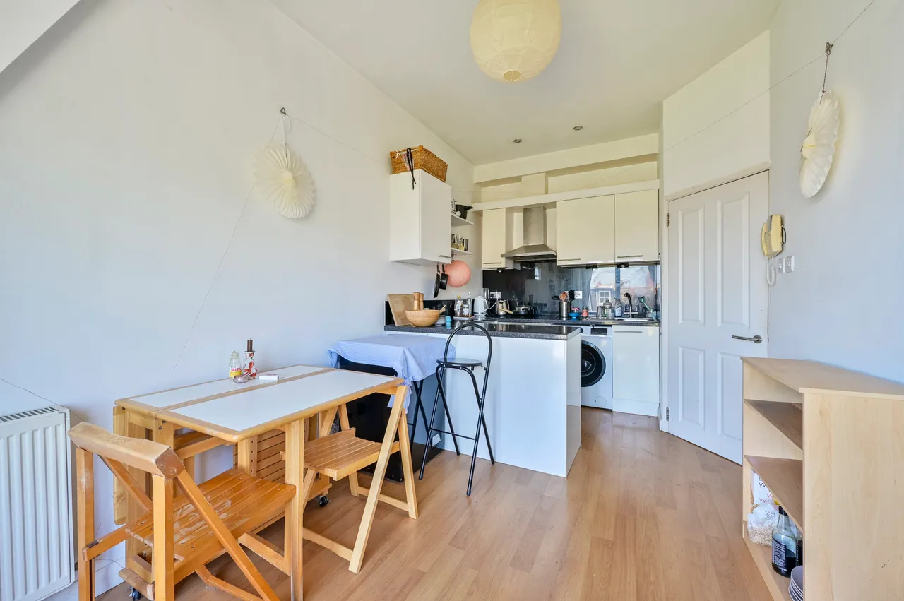 6b Leopold Road, London, photo 4