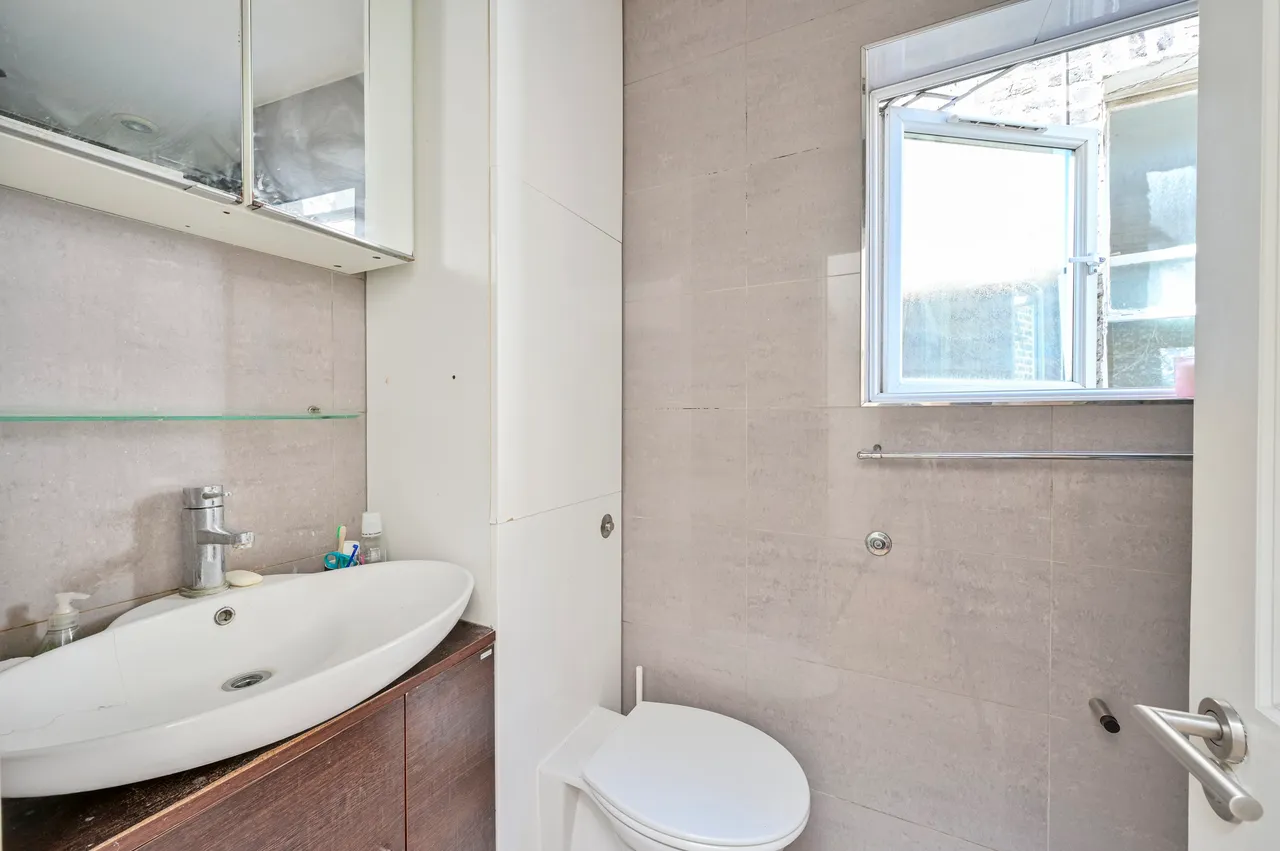 6b Leopold Road, London, photo 7