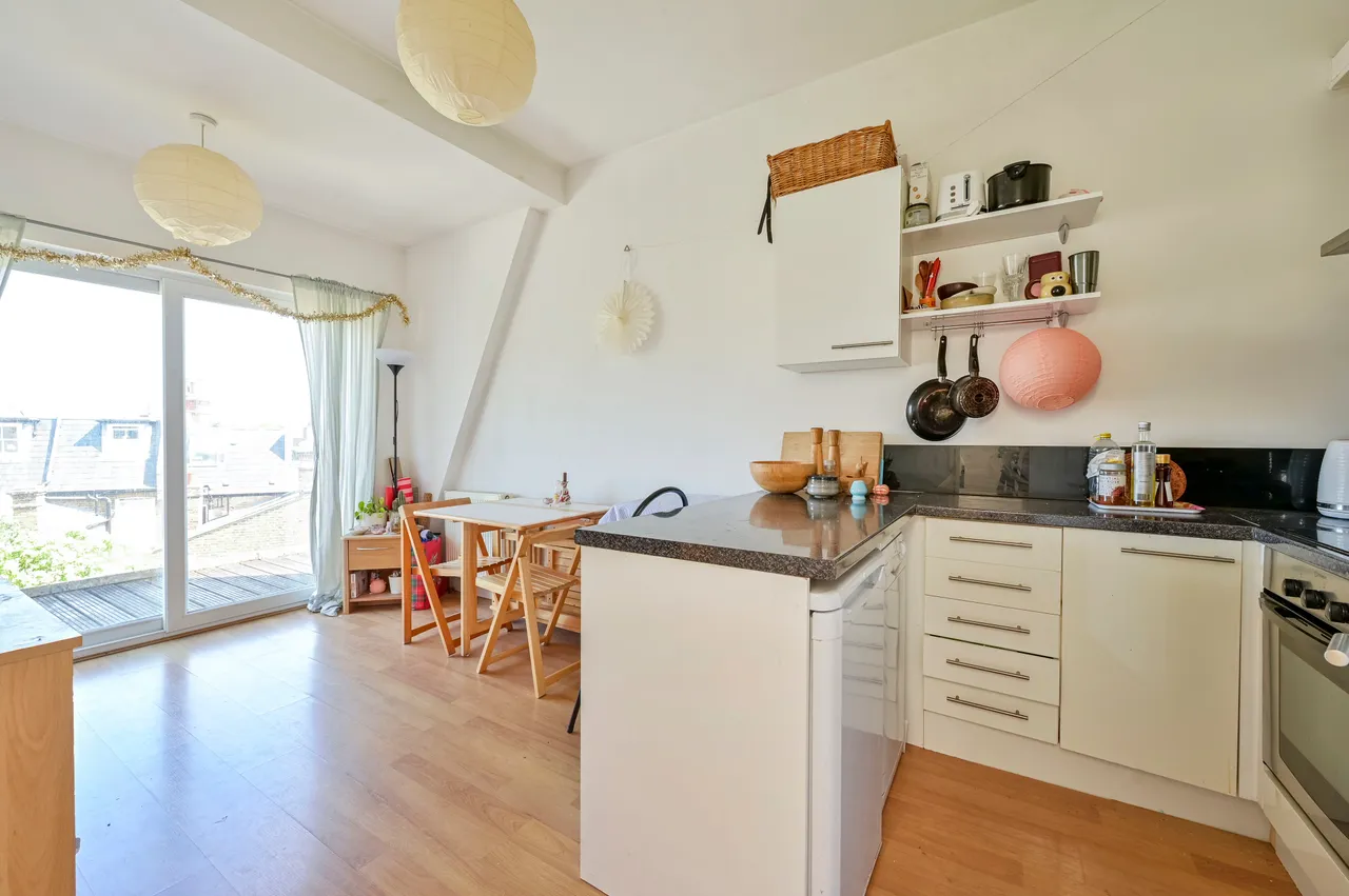 6b Leopold Road, London, photo 3