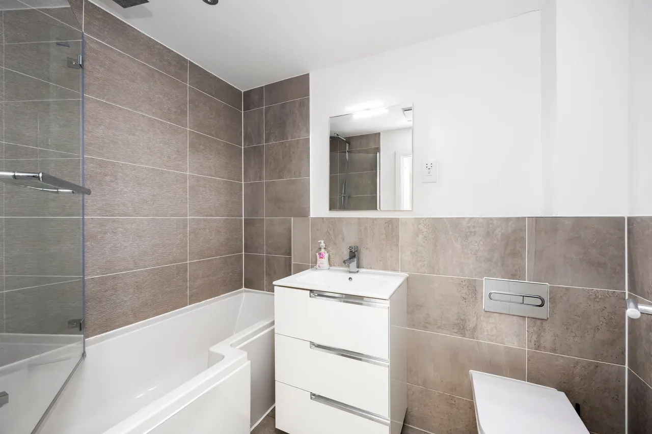 Beacon Crescent, Burgess Hill, RH15, photo 14