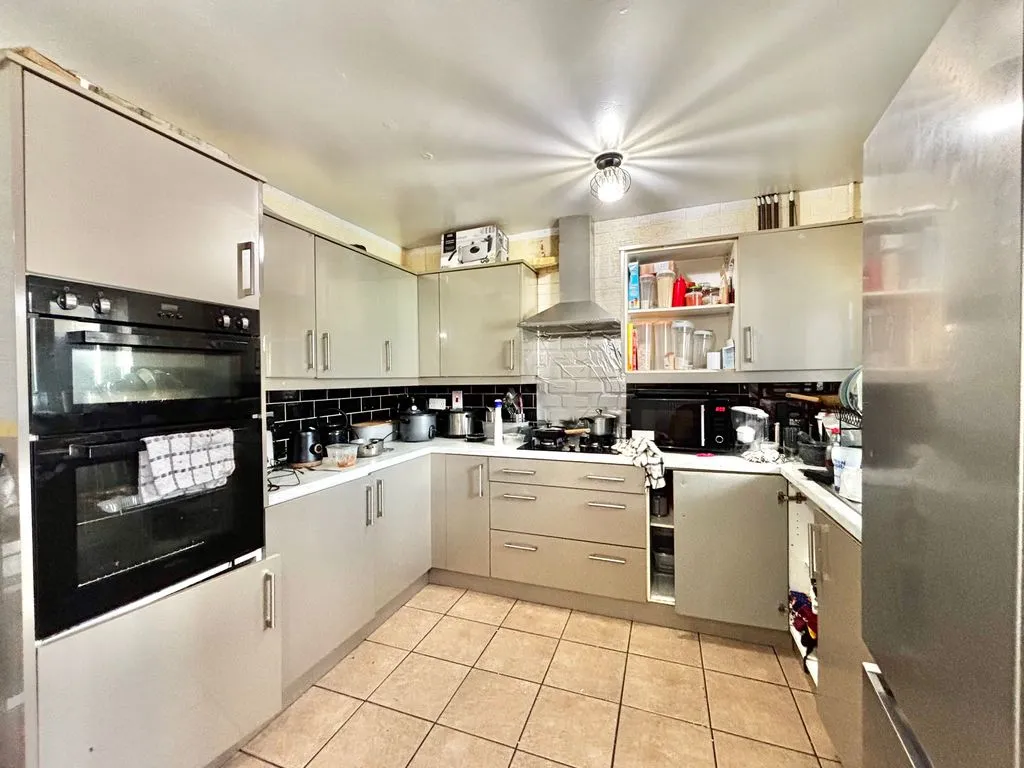 Collingwood Drive, Great Barr, B43, photo 2