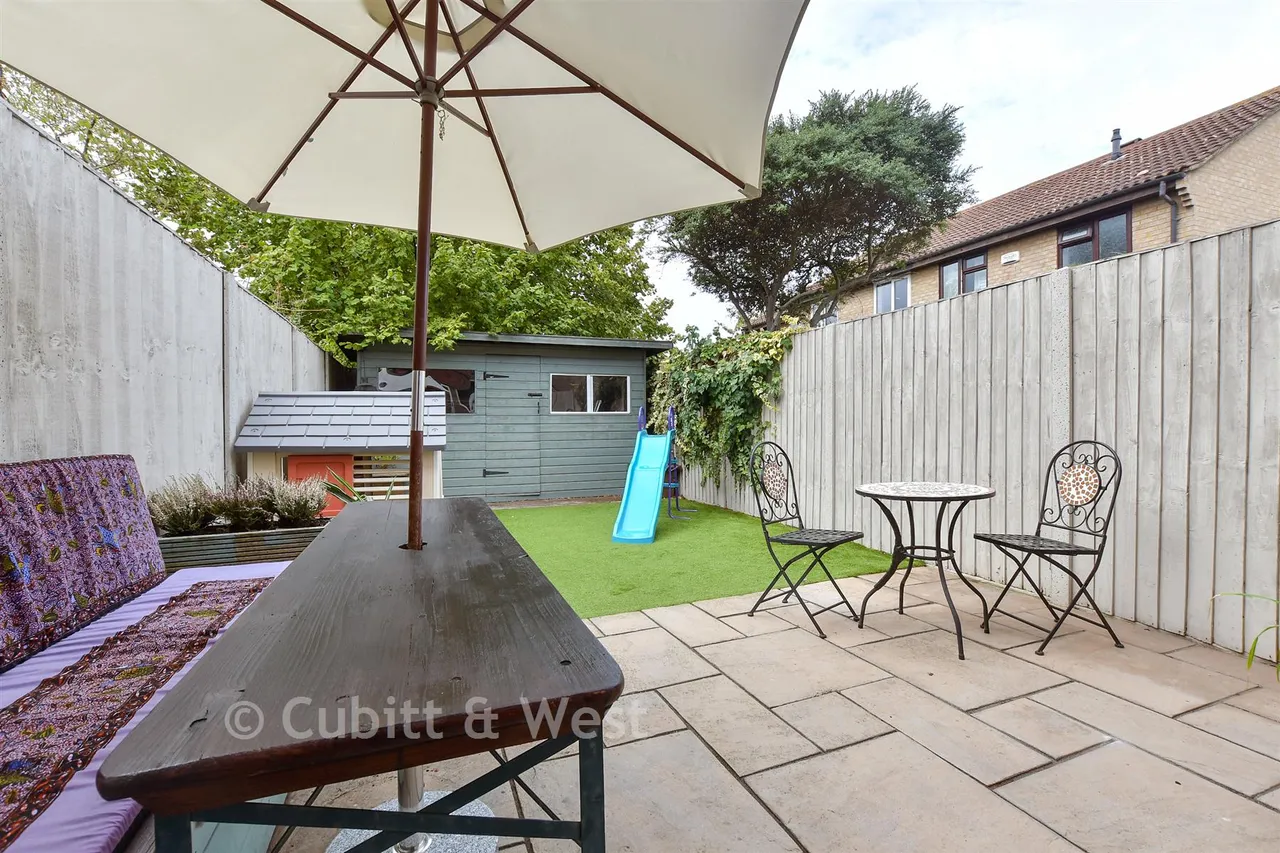 Varley Way, Mitcham, CR4, photo 12