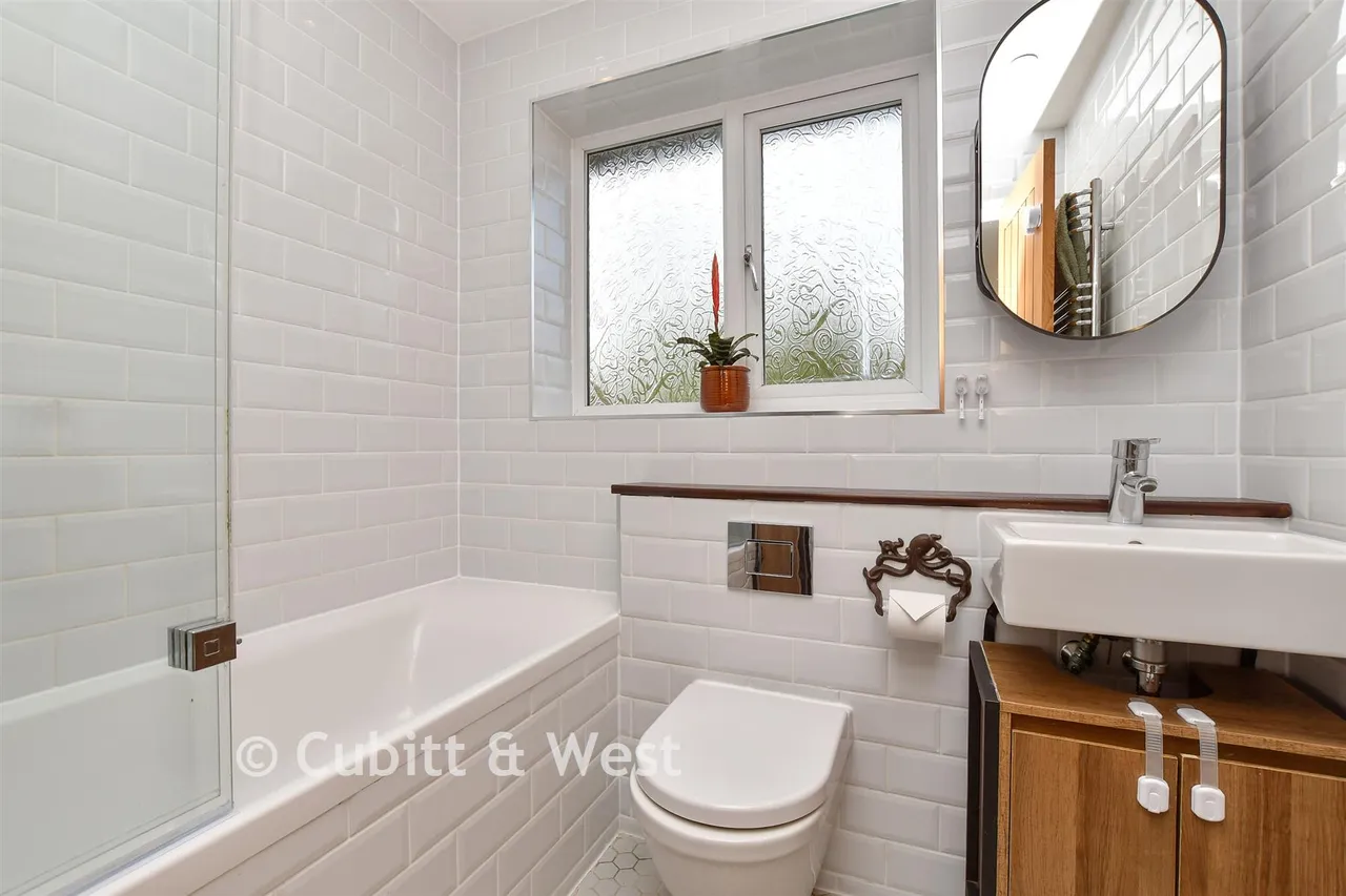 Varley Way, Mitcham, CR4, photo 8