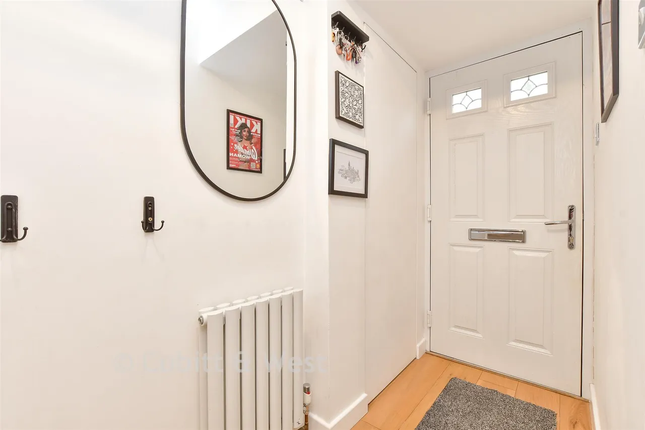 Varley Way, Mitcham, CR4, photo 13