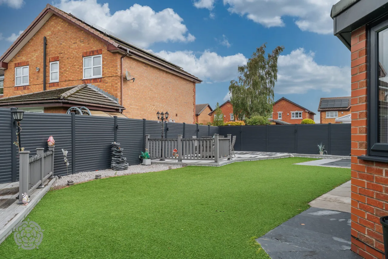 Burrs Close, Bury, BL8 1JU, photo 33