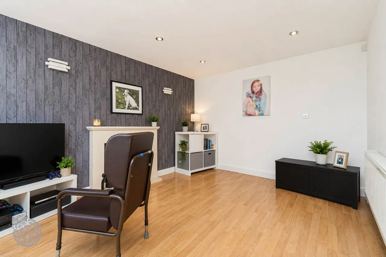 Burrs Close, Bury, BL8 1JU, photo 11