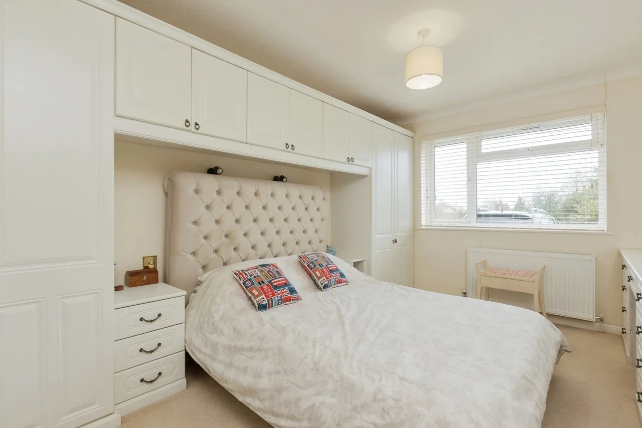 Festival Avenue, Longfield, DA3, photo 9