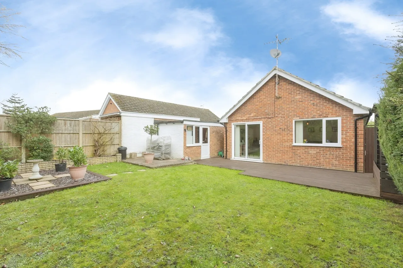 Festival Avenue, Longfield, DA3, photo 17
