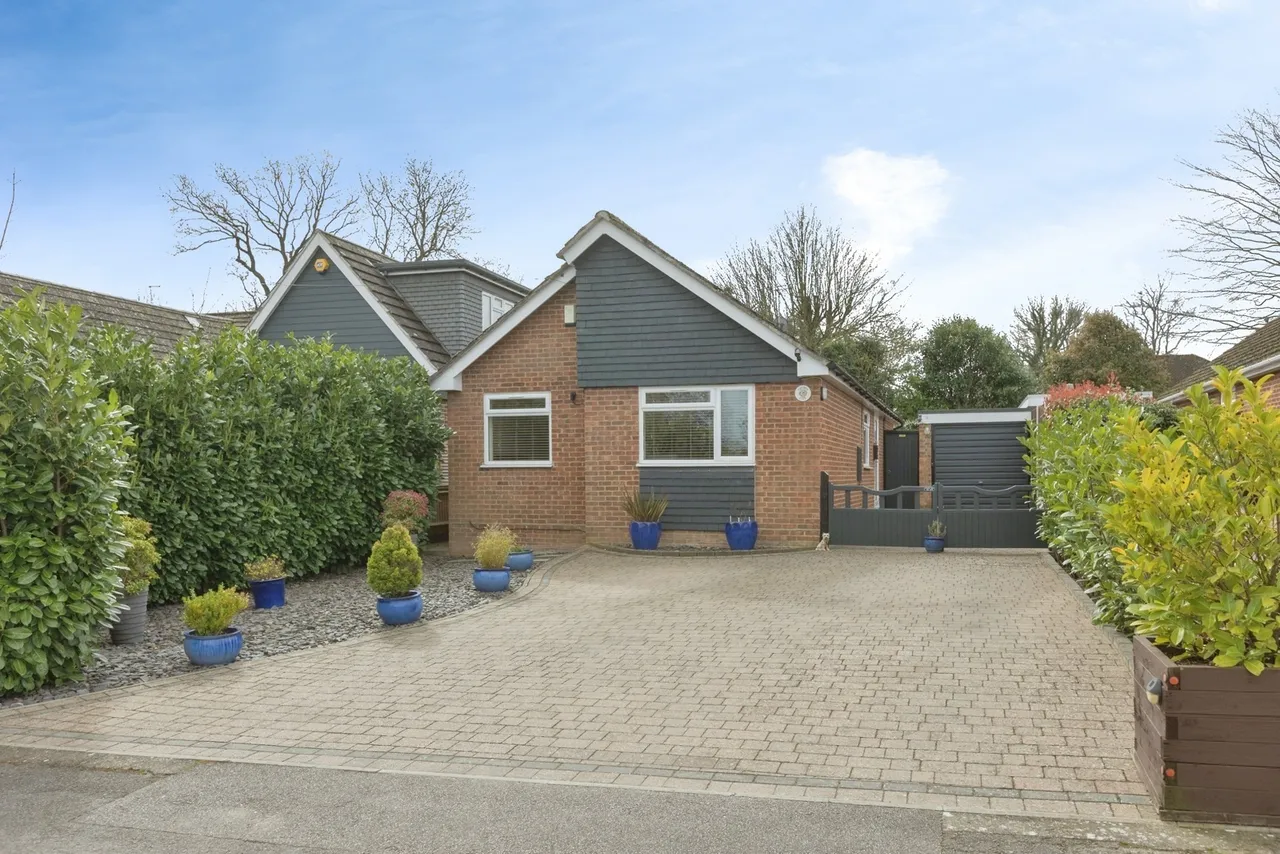Festival Avenue, Longfield, DA3, photo 37
