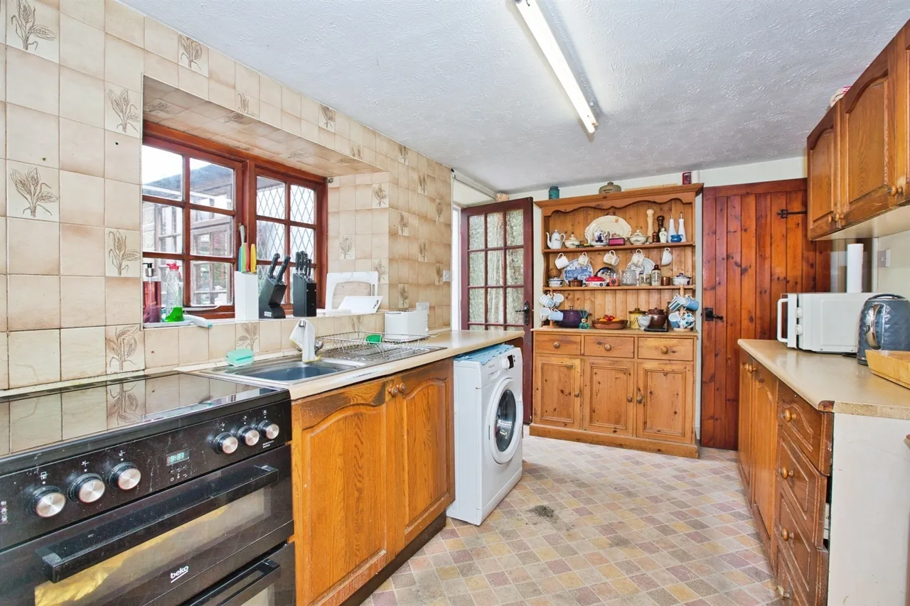 Main Street, Ash, Martock, photo 6