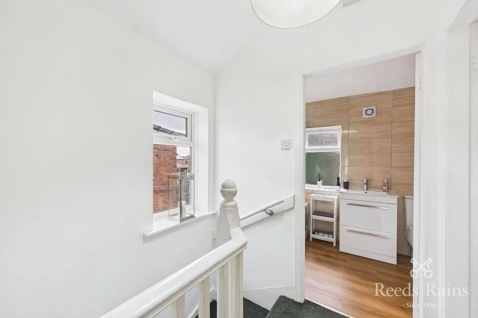 Banks Crescent, Warrington, WA4, photo 11