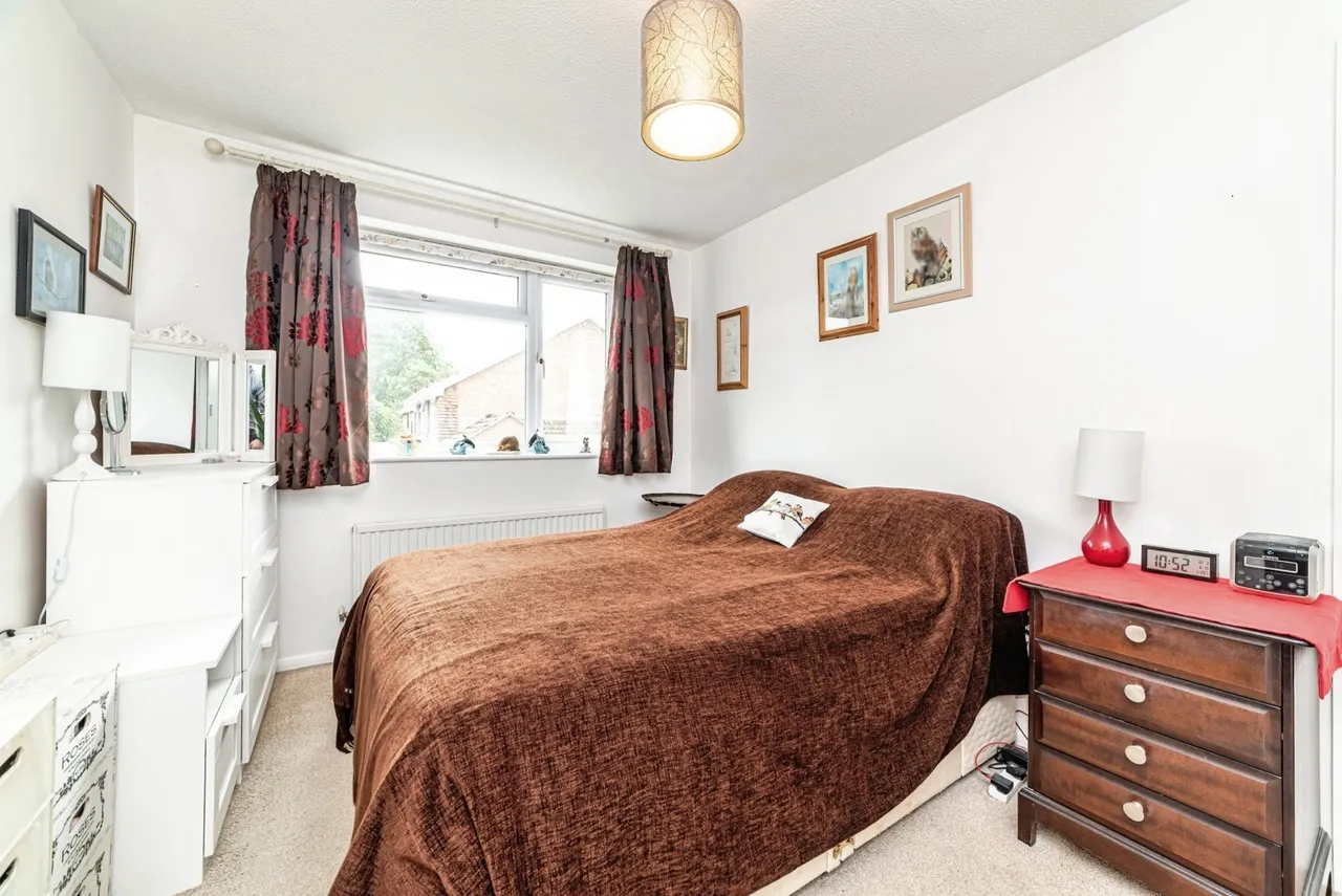 Forest Drive, Chineham, RG24, photo 10