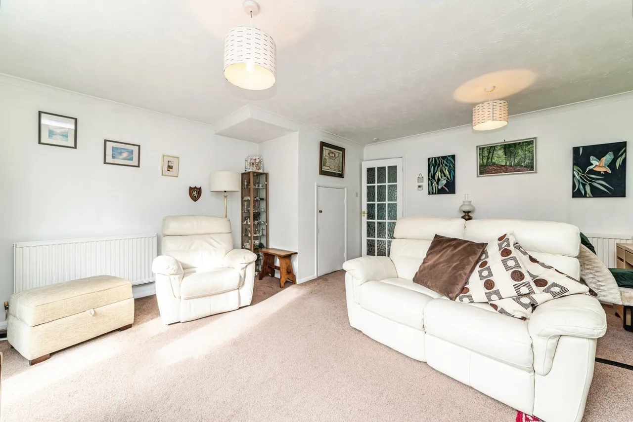Forest Drive, Chineham, RG24, photo 4