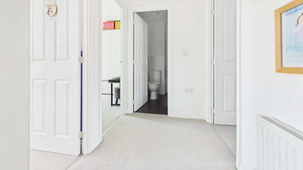 Taunton Road, Bourne, photo 15
