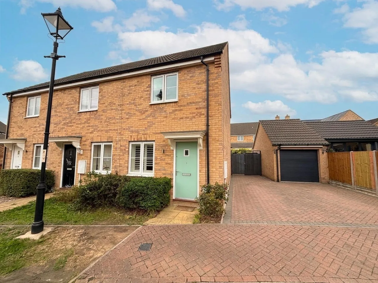 2 bed house for sale, Rosemary Drive, Witham St. Hughs, LN6