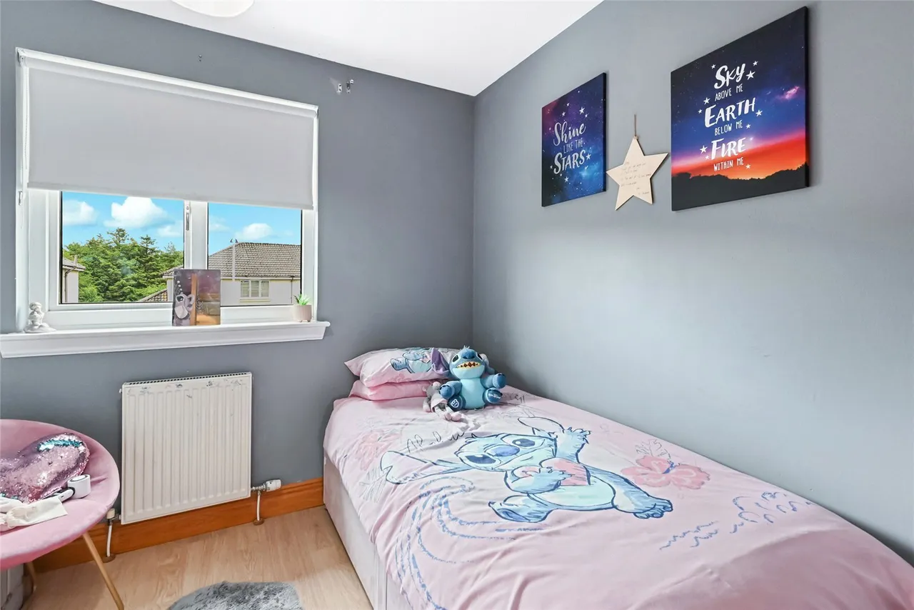 Docherty Gardens, Glenrothes, Fife, KY7, photo 16