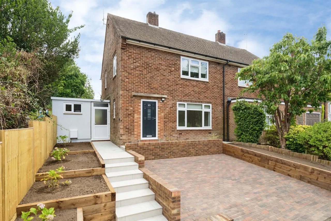 3 bed house for sale — Summervale Road, Tunbridge Wells