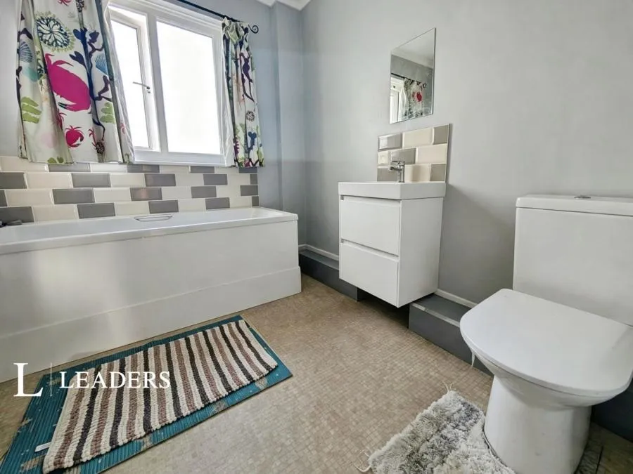 Pier Road, Littlehampton, BN17, photo 12