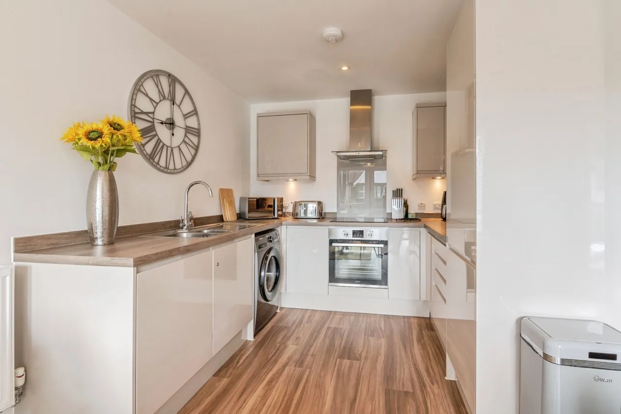 Grosvenor Road, Westcliff-on-Sea, Essex, SS0, photo 3