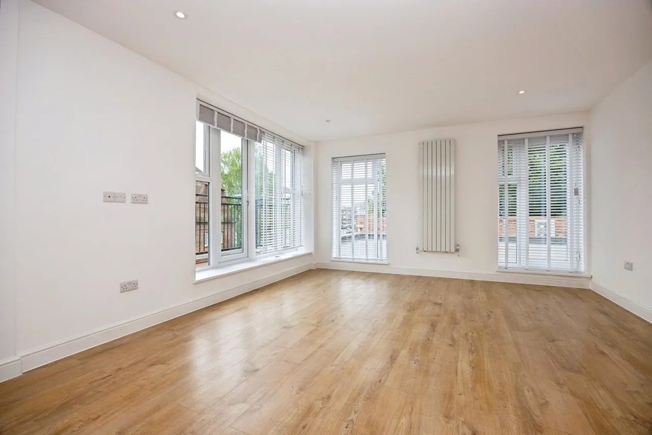 Millbrook, Guildford, GU1, photo 6